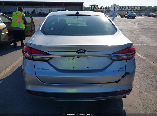 3FA6P0LU8JR191243 2018 FORD FUSION HYBRID Серебряный 