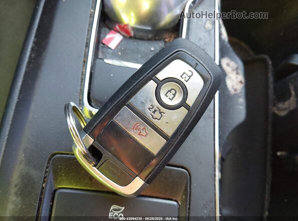 3FA6P0LU8JR191243 2018 FORD FUSION HYBRID Серебряный 