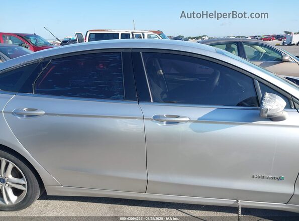 3FA6P0LU8JR191243 2018 FORD FUSION HYBRID Серебряный 