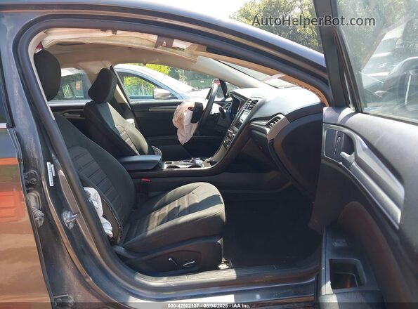3FA6P0T95LR149952 2020 FORD FUSION Серый Вид салона спереди
