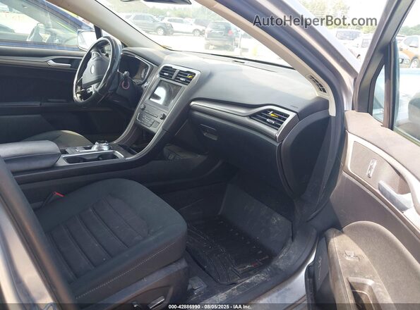 3FA6P0T99LR250038 2020 FORD FUSION Silver Front interior view