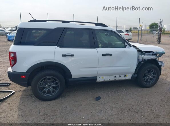 3FMCR9B60PRD50498 2023 FORD BRONCO SPORT White Սալոնի 360 աստիճան տեսք