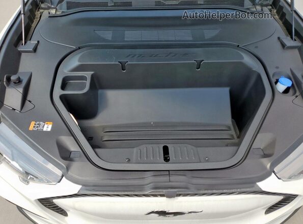 3FMTK1R40SMA07691 2025 FORD MUSTANG White Vista del compartimento del motor