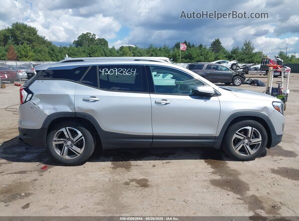 3GKALVEV1LL266944 2020 GMC TERRAIN Серебряный Вид задней части салона
