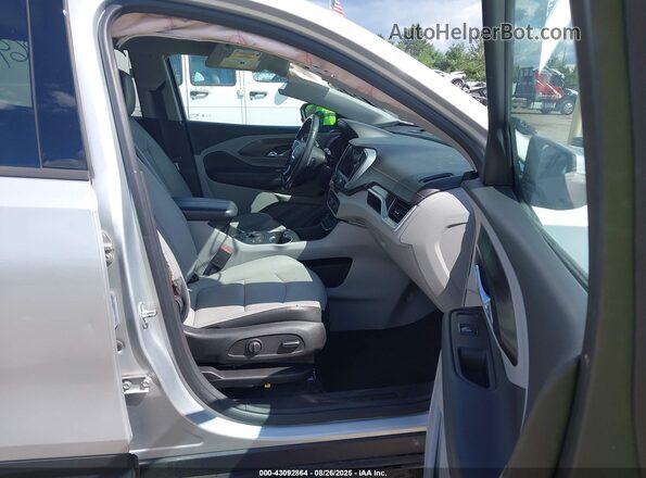 3GKALVEV1LL266944 2020 GMC TERRAIN Серебряный Вид салона спереди