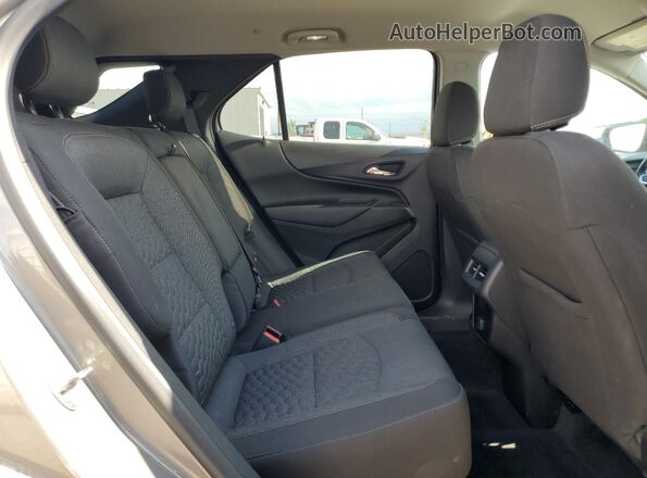 3GNAXSEV4JS609058 2018 CHEVROLET EQUINOX Silver 