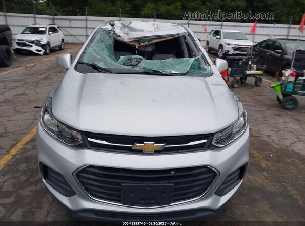 3GNCJKSB7LL184629 2020 CHEVROLET TRAX Silver Widok zestawu wskaźników