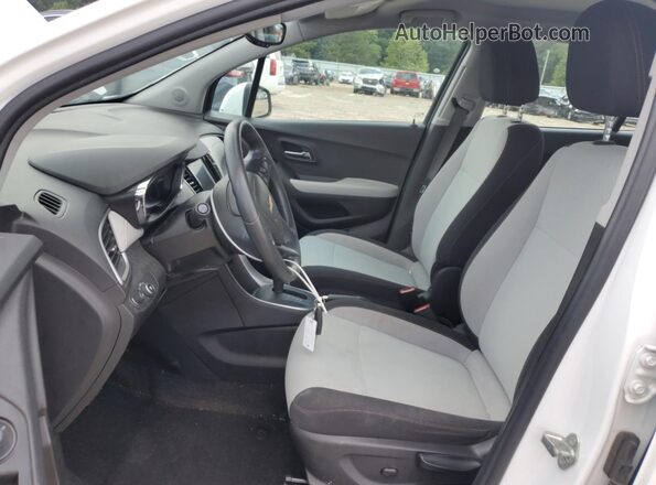 3GNCJKSB9LL232292 2020 CHEVROLET TRAX White Widok wnętrza z przodu