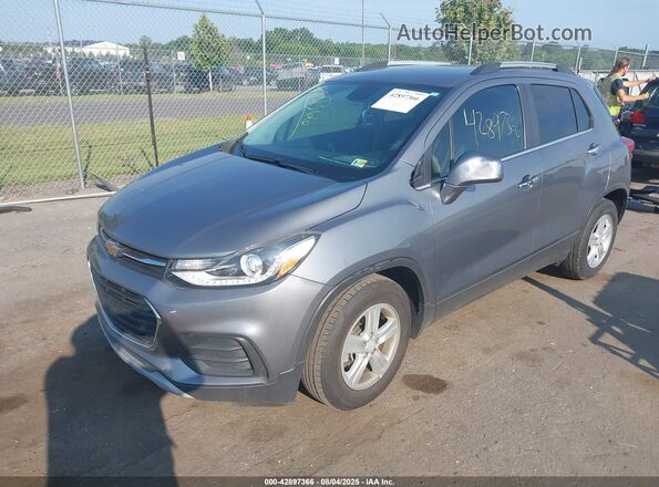 3GNCJLSB8LL276225 2020 CHEVROLET TRAX Gray Vista tres cuartos delantera izquierda