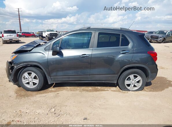 3GNCJLSB9LL183553 2020 CHEVROLET TRAX Gray Rear interior view