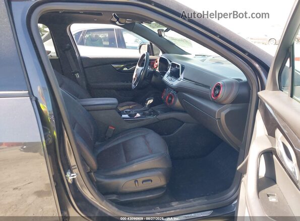 3GNKBERS1MS572219 2021 CHEVROLET BLAZER Черный Вид салона спереди