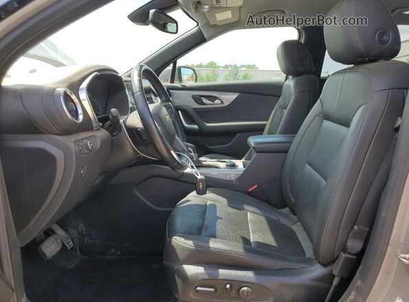 3GNKBJRS9MS507174 2021 CHEVROLET BLAZER Gray Front interior view