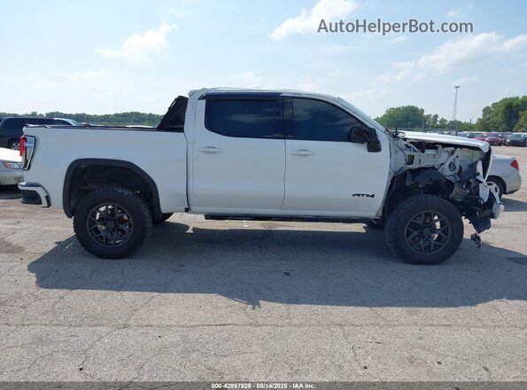 3GTP9EED8MG237916 2021 GMC SIERRA White Widok wnętrza z tyłu