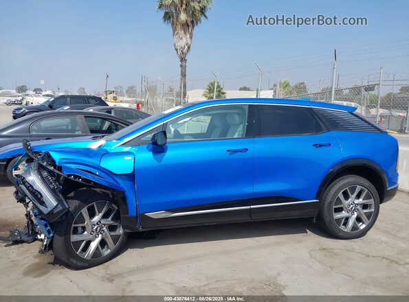 3GYK3BMR3SS236815 2025 CADILLAC OPTIQ Blue Widok wnętrza 360 stopni