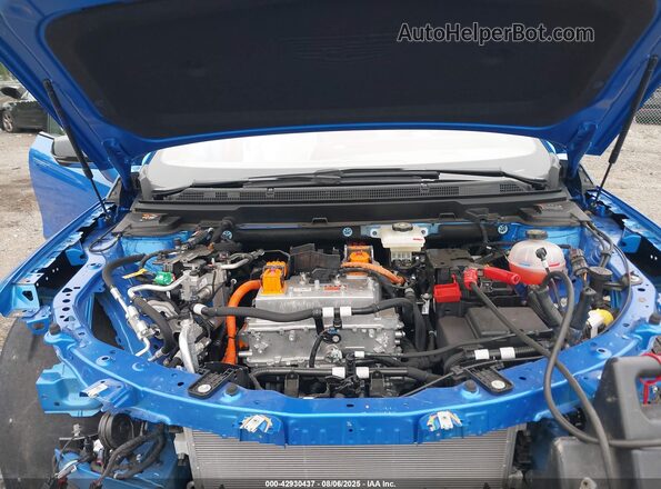 3GYK3BMRXSS188262 2025 CADILLAC OPTIQ Light Blue Вид ззаду