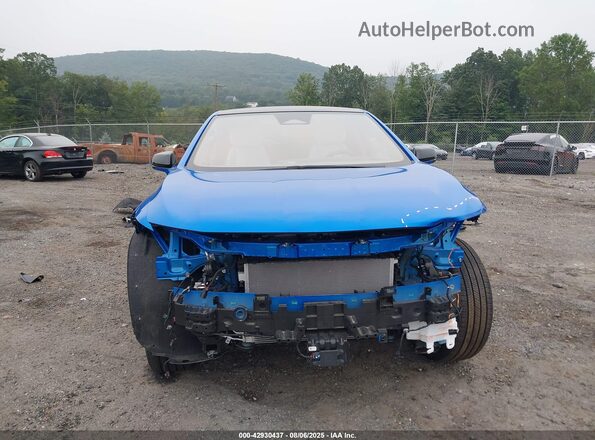 3GYK3BMRXSS188262 2025 CADILLAC OPTIQ Light Blue Вид спереду