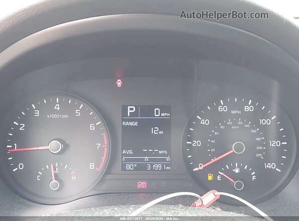 3KPA24AD0ME427621 2021 KIA RIO Red Widok tylnych siedzeń