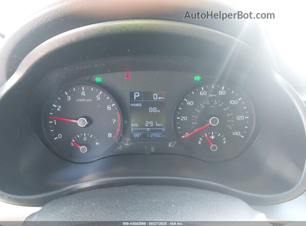 3KPA24AD9ME404127 2021 KIA RIO Silver Հետևի նստատեղերի տեսք
