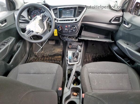 3KPC24A34JE016170 2018 HYUNDAI ACCENT Silver 