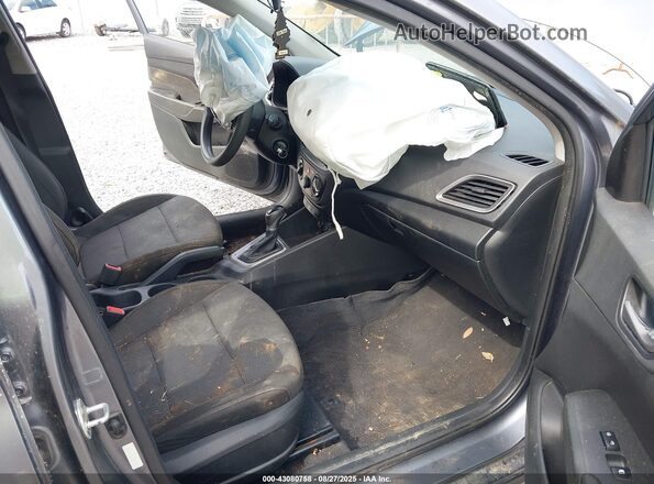 3KPC24A35JE022608 2018 HYUNDAI ACCENT Серебряный 