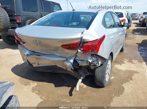 3KPC24A62ME130487 2021 HYUNDAI ACCENT Серебряный Вид спереди