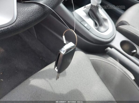 3KPF24AD0PE643074 2023 KIA FORTE Gray Widok deski rozdzielczej
