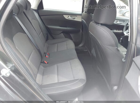 3KPF24AD0PE643074 2023 KIA FORTE Gray Widok naklejki z numerem VIN