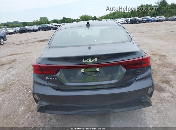 3KPF24AD0PE643074 2023 KIA FORTE Gray 