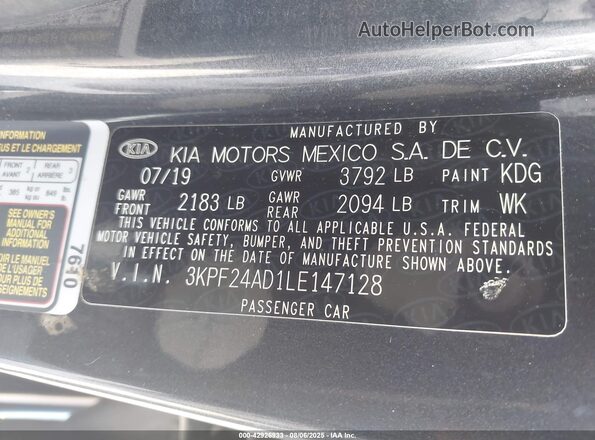 3KPF24AD1LE147128 2020 KIA FORTE Black Vista del compartimento del motor