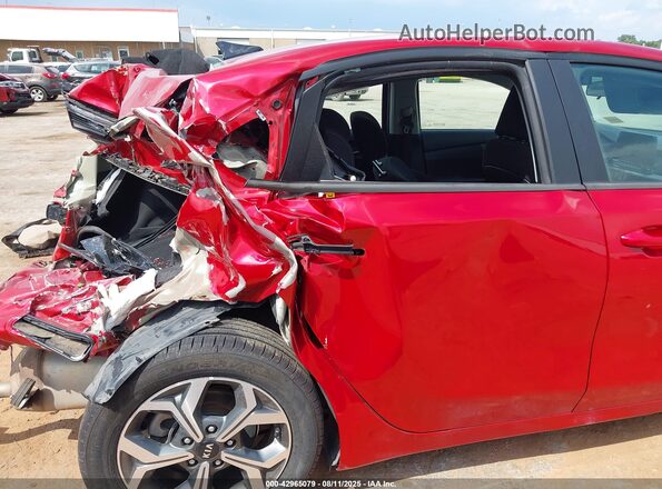 3KPF24AD1ME371372 2021 KIA FORTE Red Դիմացի տեսք