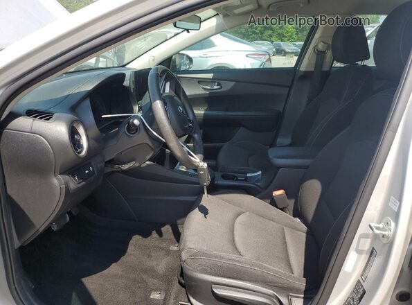 3KPF24AD5ME330582 2021 KIA FORTE Silver 