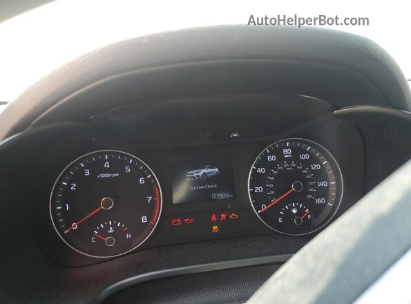 3KPF24AD5ME330582 2021 KIA FORTE Silver 
