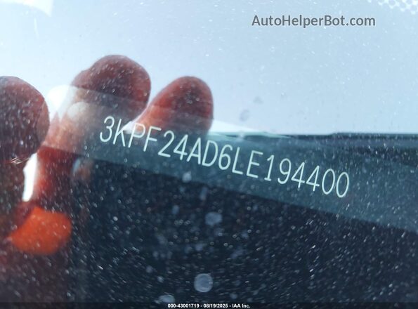 3KPF24AD6LE194400 2020 KIA FORTE Black Widok komory silnika
