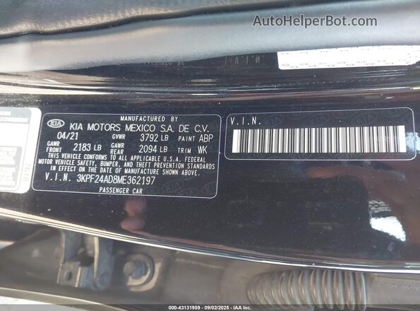 3KPF24AD8ME362197 2021 KIA FORTE Black 