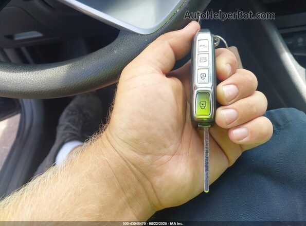3KPF24ADXLE255859 2020 KIA FORTE Серый Вид панели приборов