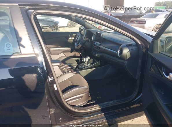 3KPF34AD3ME330397 2021 KIA FORTE Black წინა სალონის ხედი