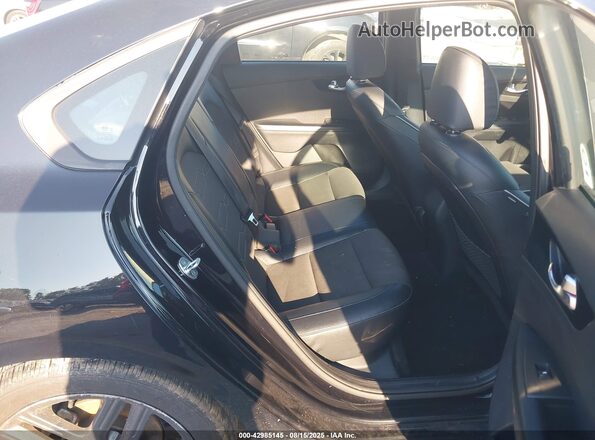 3KPF34AD3ME330397 2021 KIA FORTE Black VIN კოდის სტიკერის ხედი