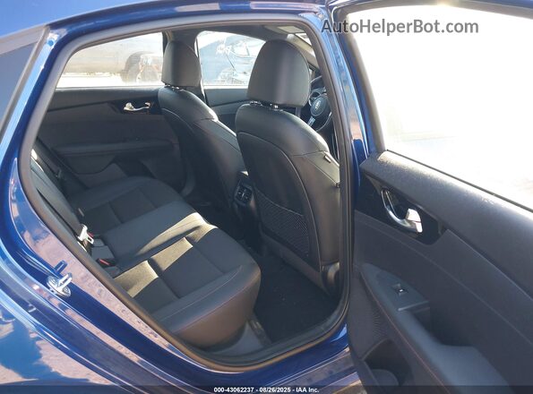 3KPF44AC8ME283484 2021 KIA FORTE Blue VIN կոդի պիտակի տեսք