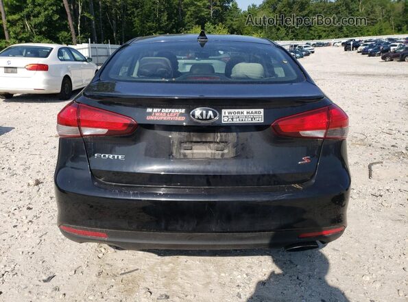 3KPFL4A76JE188780 2018 KIA FORTE Black 