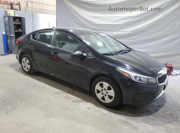 3KPFL4A7XJE276277 2018 KIA FORTE Black 