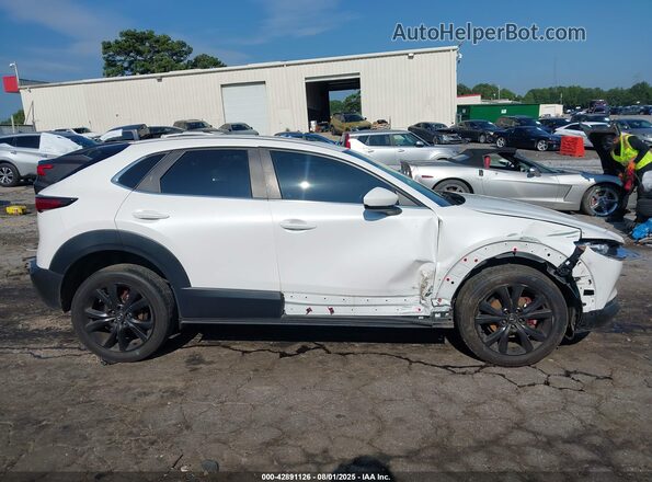 3MVDMACL2MM226303 2021 MAZDA CX-30 White Rear interior view