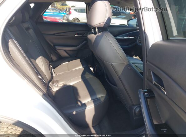 3MVDMACL2MM226303 2021 MAZDA CX-30 White VIN sticker view