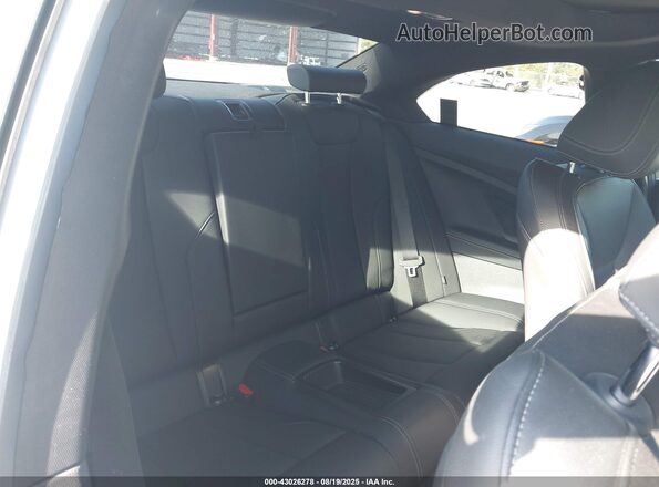 3MW23CM02R8E40829 2024 BMW 2 SERIES Gray Widok naklejki z numerem VIN