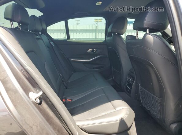 3MW5P7J02N8C41223 2022 BMW 3 SERIES Charcoal Rear seats view