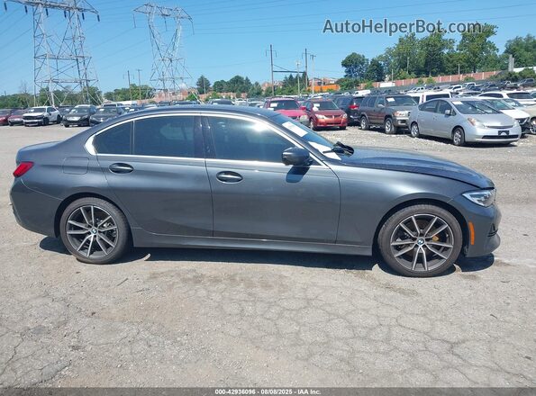 3MW5R7J01L8B14325 2020 BMW 3 SERIES Gray Rear interior view