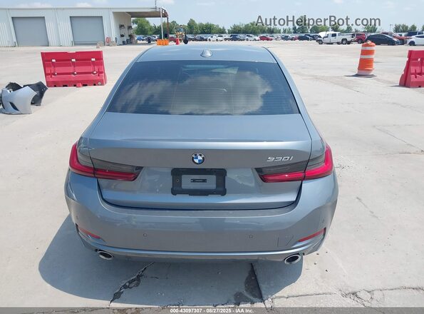 3MW69FF09P8D49956 2023 BMW 3 SERIES Gray 