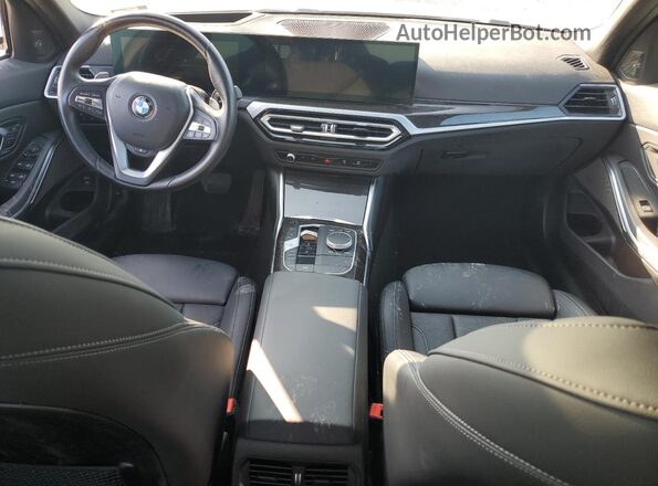 3MW89FF00P8D29281 2023 BMW 3 SERIES Silver Vista del salpicadero