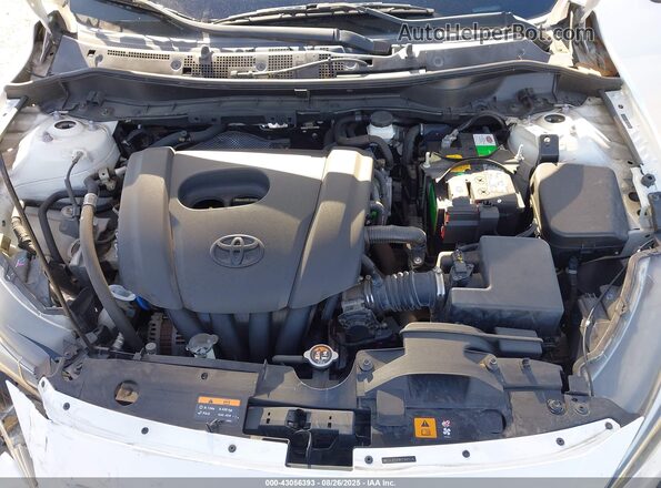 3MYDLBYV9HY148574 2017 TOYOTA YARIS IA White 