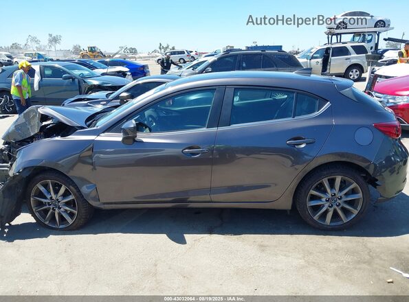 3MZBN1L31JM256357 2018 MAZDA 3 Gray 
