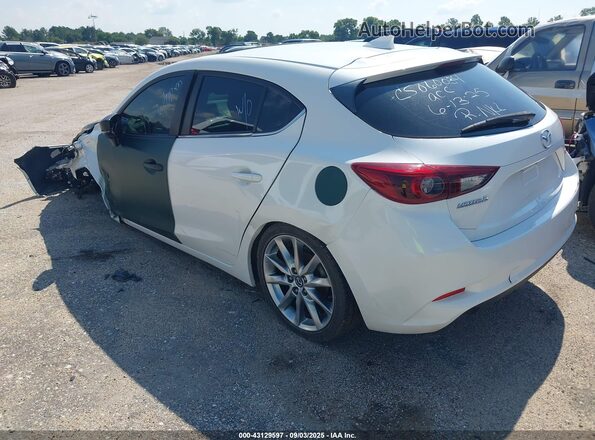 3MZBN1M33JM267262 2018 MAZDA 3 White Հետևի ձախ